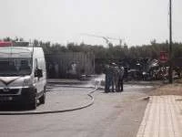 Vrachtwagen met gasflessen vliegt in brand in Marrakech