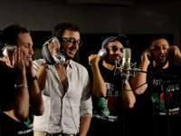 Bekende Marokkanen zingen 'Atfal El Jibal' voor goed doel