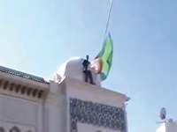 Marokkaan opgepakt na neerhalen vlag Algerijns consulaat 