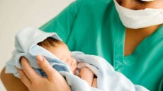 Marokkaanse met coronavirus bevalt van gezonde baby