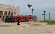 Afrika Cup-teams bidden samen in grootste moskee van Marokko