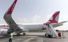 Passagiers Air Arabia Maroc aan lot overgelaten na noodlanding