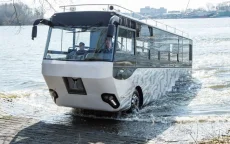 Sensatie in Rabat: amfibiebussen gaan varen op de Bouregreg 