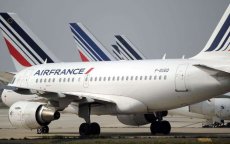 Marokkaan uit vliegtuig Air France gezet na gebed