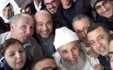 Leerlingen school Tanger verrassen docent na 30 jaar 