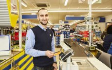 Fouad in bloemetjes gezet na betalen voor gehandicapte klant in Lidl Rotterdam