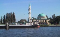Nederlandse gemeenten moeten moskeeën beter beschermen