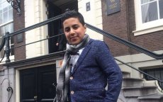 Walid, 11, staat uren in de regen om Koning Mohammed VI cadeautje te geven