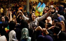 Demonstratie Al Hoceima volledig beveiligd door vrouwelijke agenten (video)