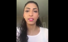 Marokkaanse vertelt hoe man haar in Marokko achterliet (video)