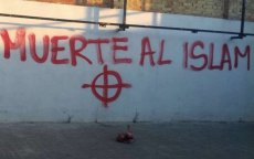 Varkenshoofd en “Dood aan de Islam” bij moskee in Madrid