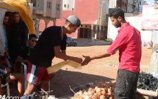 Marokkaanse wereldkampioen verkoopt ajuinen op markt (video)