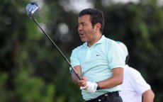 Zo viert Moulay Rachid een winnende golf putt (video)