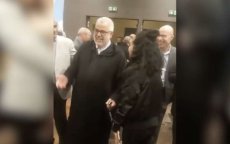 Benkirane aan jong meisje: "Neem een selfie met een knapperd, niet met mij" (video)