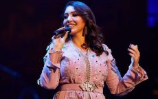 Asma Lmnawar prachtig met kaftan in Amsterdam (foto's)