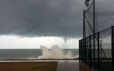 Indrukwekkende waterhoos in Rabat (video)