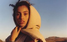 Imaan Hammam en Nora Attal in Marokkaanse woestijn voor Vogue (foto's)