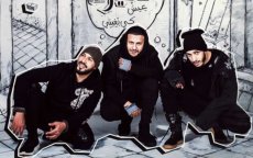 Fnaire brengt nieuwe single "Aich Ki Bghiti" uit (video)