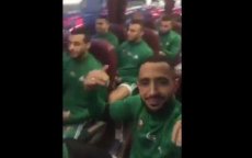 Vrolijke sfeer in bus Atlas Leeuwen (video)