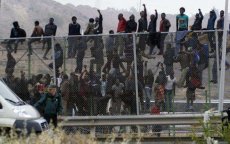 Gewelddadige bestorming grens, 400 migranten komen Sebta binnen