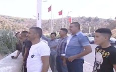 Eid ul-Adha: Marokkaanse en Algerijnse families begroeten elkaar bij gesloten grens (video)