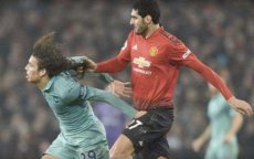 Fellaini onder vuur na trekken haren Guendouzi (video)