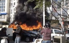Marokko: bus vliegt in brand in Casablanca (video)