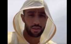 Medhi Benatia met motorfiets en djellaba naar moskee in Qatar (video)