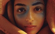 Marokkaanse topmodel Nora Attal poseert met familie voor Vogue (foto's)