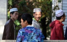 China in oorlog tegen Arabisch schrift en islamitische beelden