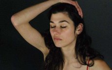 Marokkaan valt actrice aan en veroorzaakt chaos in Italie