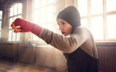 Bokskampioene Zeina Nasser wil met hoofddoek vechten