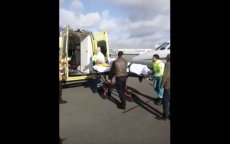 Mohammed VI laat kind dat door zwerfhonden verminkt werd naar Nederland overbrengen (video)