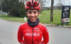 Marokkaanse Fatima El Hayani, eerste Arabische wielrenster die met profteam tekent
