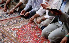 Moslimlanden heropenen geleidelijk aan moskeeën