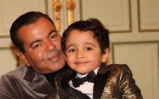 Foto prins Moulay Rachid en zoon is hit