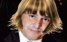 Wie kent "Mevrouw de minister Aziza Akhannouch"? 