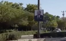 Vlaggen Marokko en portret Mohammed VI in straten Israël (video)