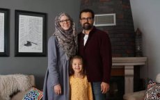 Canadese Jenny bekeerde zich tot de islam en geeft nu les over de Islam