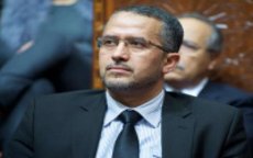 Spanningen rond afwezige ministers in Parlement 
