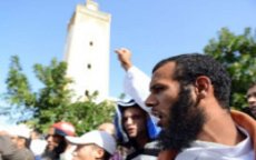Politieagenten gewond bij rellen in Tanger 