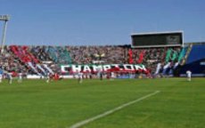 Voetbalsupporter dood na val van muur in Rabat