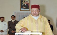 Referendum: Koning Mohammed VI in Rabat om "Ja" te stemmen