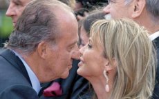 Koning Juan Carlos met minnares op vakantie in Tanger 