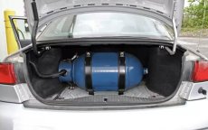 Nador spoort automobilisten op die op gas rijden