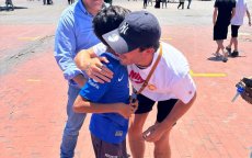 Britse ster Ben Chilwell geniet van gezinsvakantie in Marrakech (foto's)