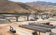 Belangrijke brug in aanbouw bij Nador 