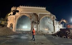 Iconische dubbele boogpoort Dakhla gesloopt (video)