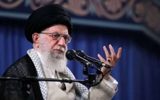 Iran: Khamenei roept Marokko op om betrekkingen met Israël te verbreken