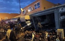 Auto rijdt terras café in, dode en gewonden in Marokko